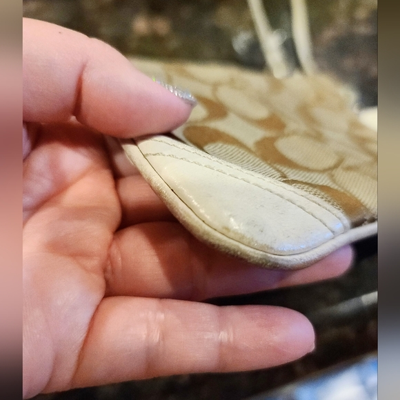 Coach Signature Small Wristlet Purse - Picture 5 of 8